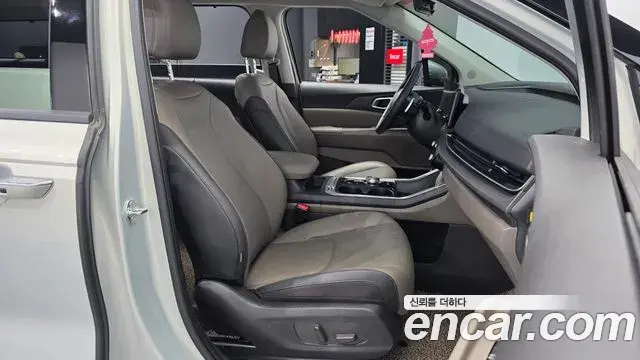Kia Carnival 2024 — Photo 11/20