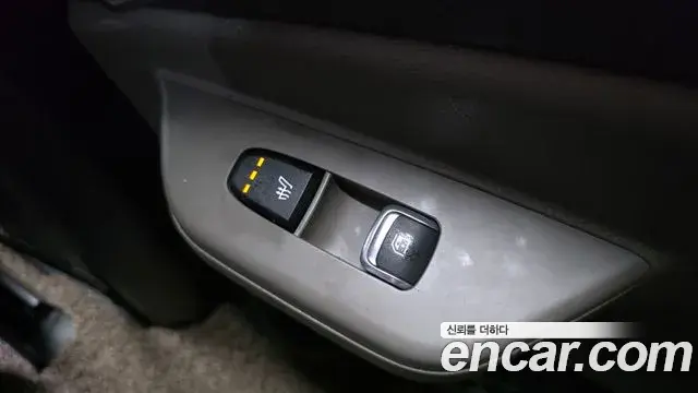 Kia Carnival 2024 — Photo 18/20