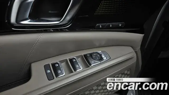 Kia Carnival 2024 — Şəkil 17/20