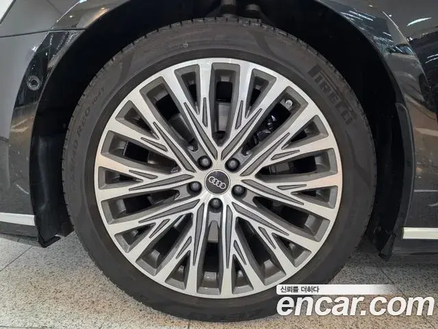 Audi A8 2023 — Photo 4/20