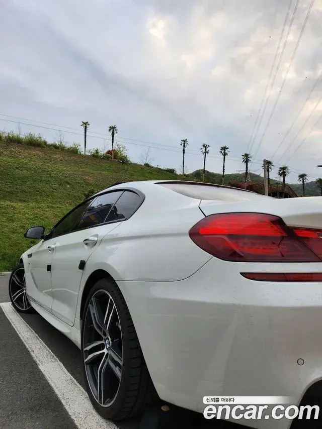 BMW 6 Series 2018 — Photo 3/17