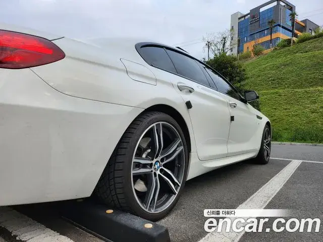 BMW 6 Series 2018 — Photo 4/17