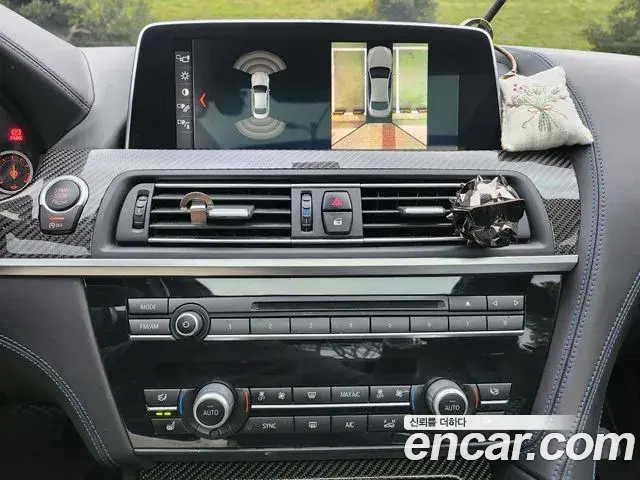 BMW 6 Series 2018 — Photo 6/17