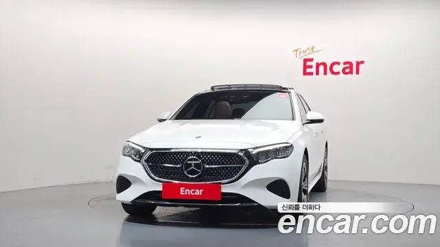 Mercedes-Benz E-Class 2025 — Фото 3/20