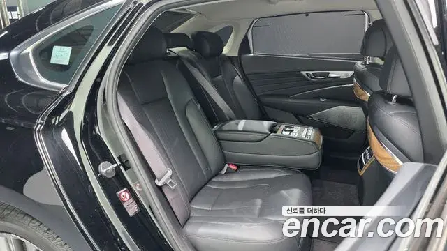 Kia The K9 2022 — Photo 11/20