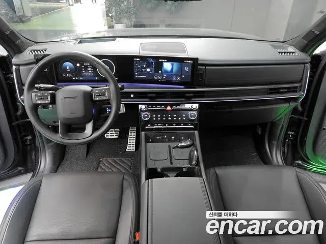 Hyundai Santa Fe 2025 — Photo 6/19
