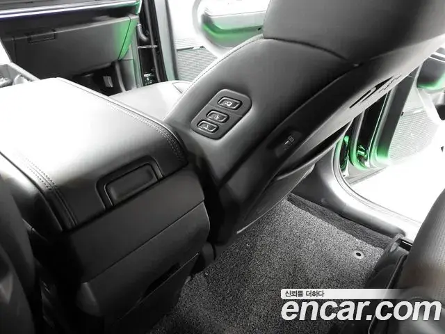 Hyundai Santa Fe 2025 — Photo 11/19
