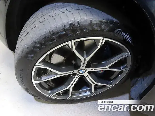 BMW X6 2021 — Şəkil 19/20