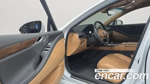 Genesis Electrified G80 2020 — Photo 10/20