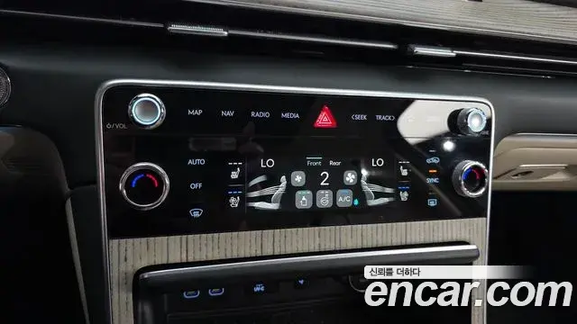 Genesis GV80 2024 — Photo 18/20