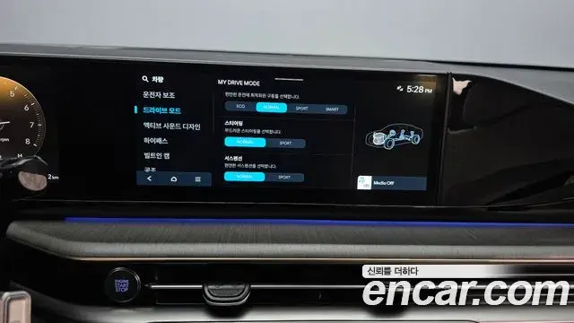 Hyundai Grandeur 2023 — Photo 17/20