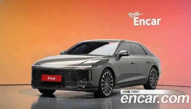 Hyundai Grandeur 2023 — Photo 1/20