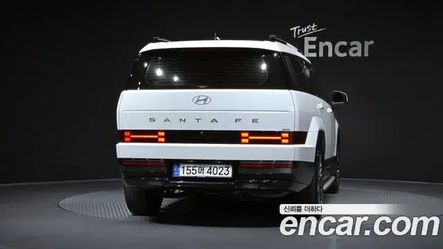Hyundai Santa Fe 2024 — Photo 4/20