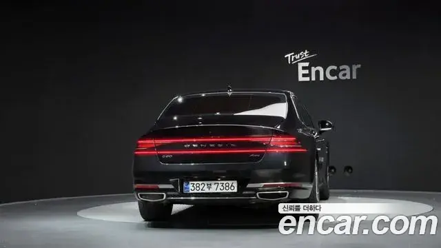 Genesis G90 2023 — Photo 4/20