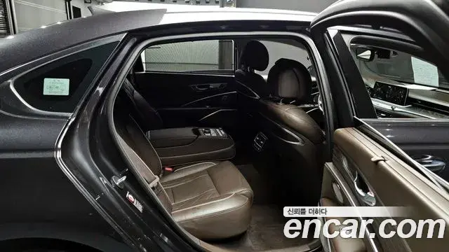 Kia The K9 2018 — Photo 3/20
