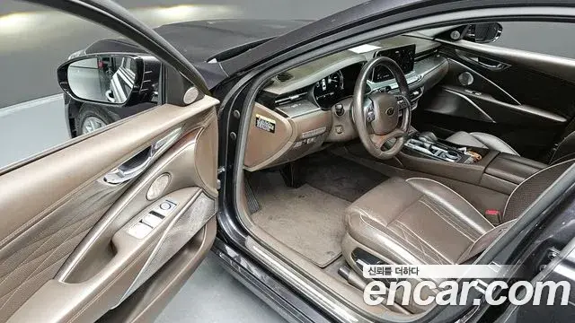 Kia The K9 2018 — Photo 19/20