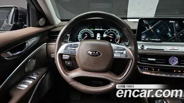 Kia The K9 2018 — Photo 10/20