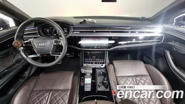 Audi S8 2020 — Photo 17/20