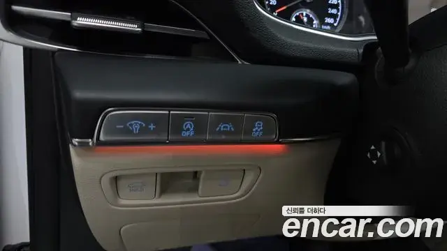 Genesis GV80 2020 — Photo 16/20
