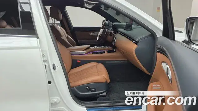 Genesis GV70 2024 — ფოტო 10/20
