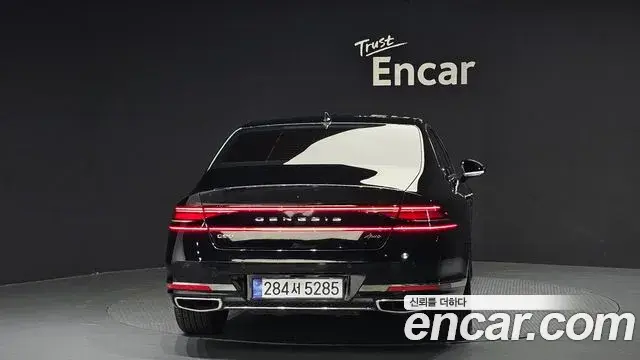 Genesis G90 2022 — Şəkil 9/20