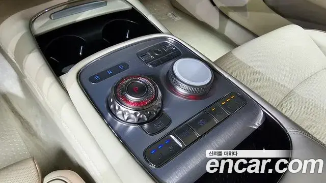 Genesis G90 2022 — Şəkil 18/20