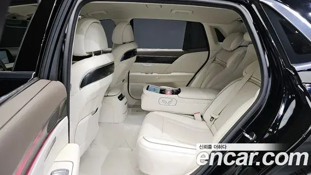 Genesis G90 2022 — Şəkil 12/20
