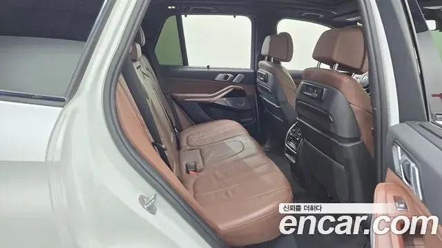 BMW X5 2019 — ფოტო 4/20