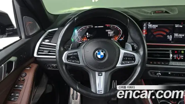 BMW X5 2019 — ფოტო 5/20