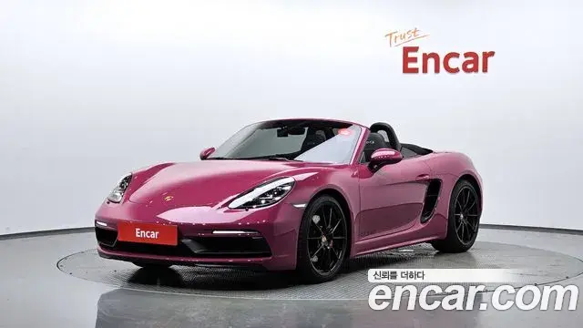 Porsche 718 Boxster 2024 — Фото 1/20