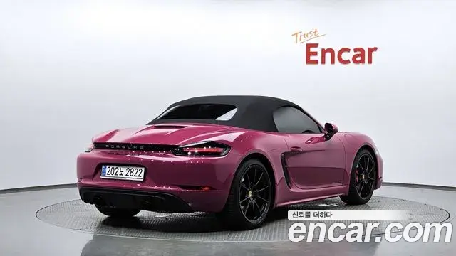 Porsche 718 Boxster 2024 — Фото 2/20