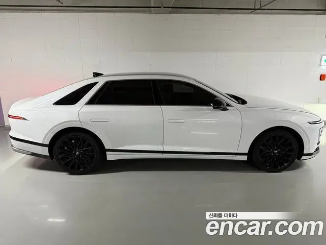 Hyundai Grandeur Hybrid 2023 — Şəkil 14/16