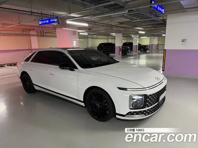 Hyundai Grandeur Hybrid 2023 — Şəkil 10/16