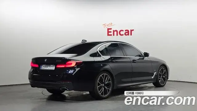 BMW 5 Series 2021 — Şəkil 19/20