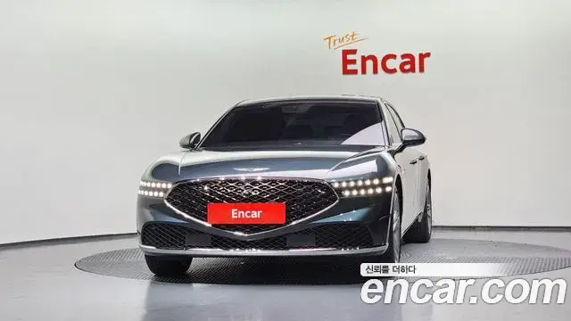 Genesis G90 2022 — Photo 2/20