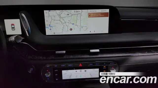 Genesis G90 2022 — Photo 8/20