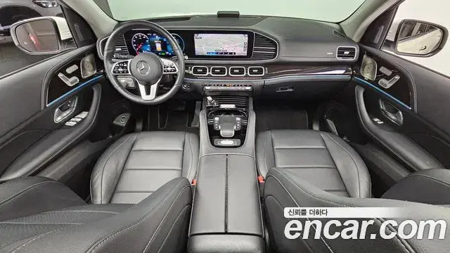 Mercedes-Benz GLE-Class 2022 — ფოტო 15/20