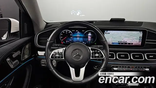 Mercedes-Benz GLE-Class 2022 — ფოტო 12/20