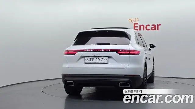 Porsche Cayenne 2019 — Фото 4/20