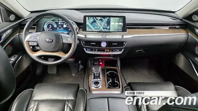 Kia The K9 2021 — Photo 17/20