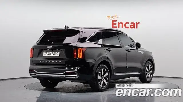 Kia Sorento 2021 — Photo 18/20