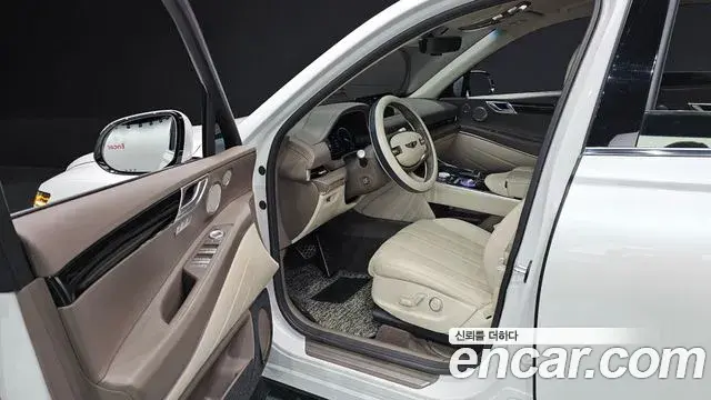 Genesis GV80 2022 — Photo 2/20