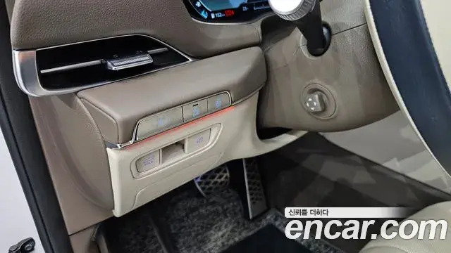 Genesis GV80 2022 — Photo 17/20