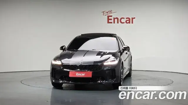 Kia Stinger 2018 — Şəkil 16/20