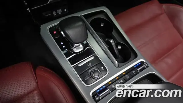 Kia Stinger 2018 — Şəkil 17/20