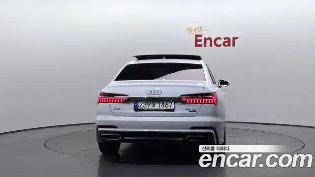 Audi A6 2021 — Şəkil 8/20