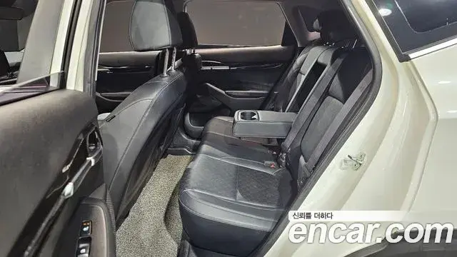Kia Seltos 2020 — Photo 8/20