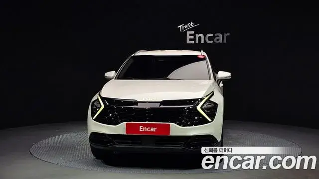 Kia Sportage 2021 — Фото 3/20