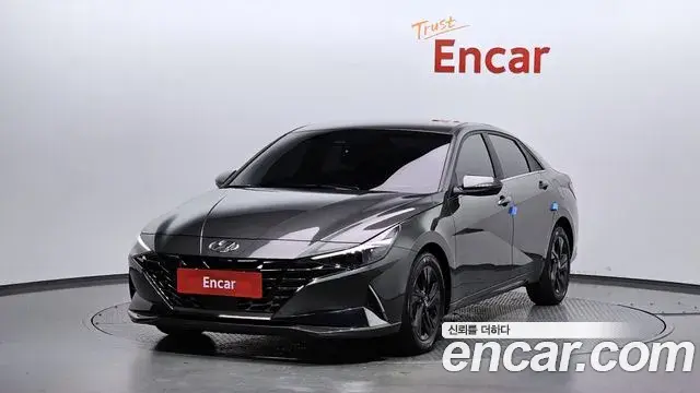 Hyundai The New Avante Hybrid 2021 — Photo 1/20