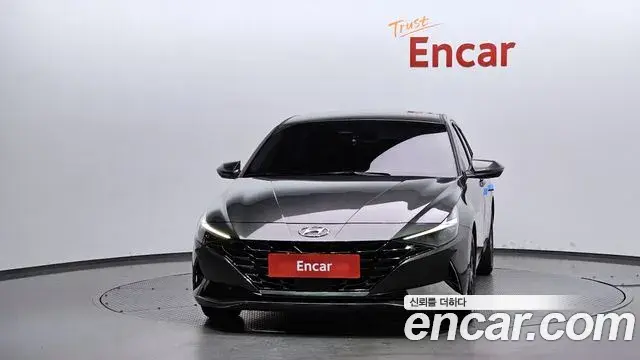 Hyundai The New Avante Hybrid 2021 — Photo 14/20
